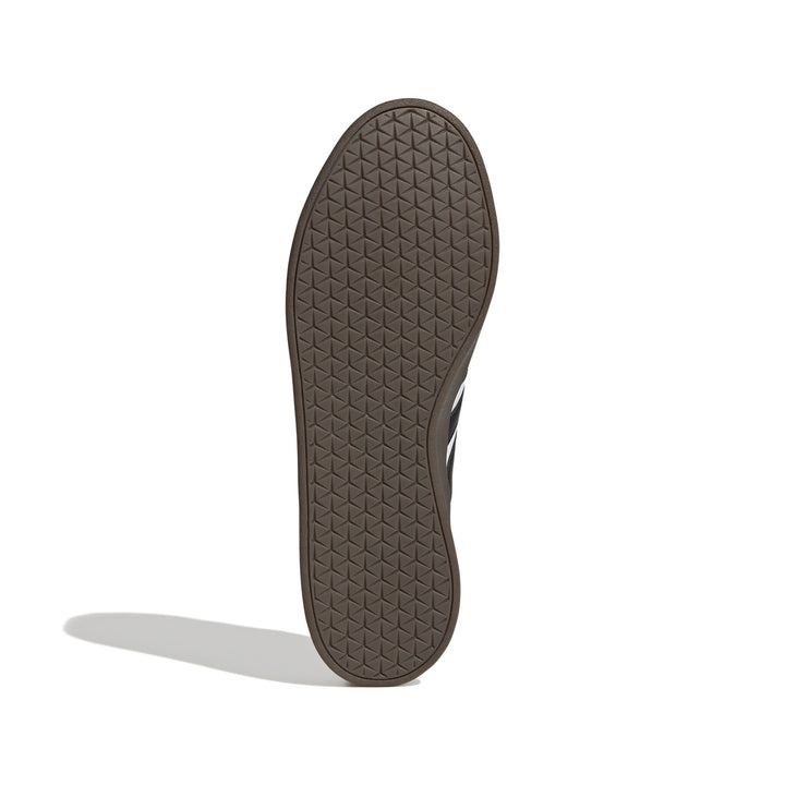 adidas-egypt-FOOTWEAR-Skateboarding,Lifestyle-SHOES-MEN-WHITE